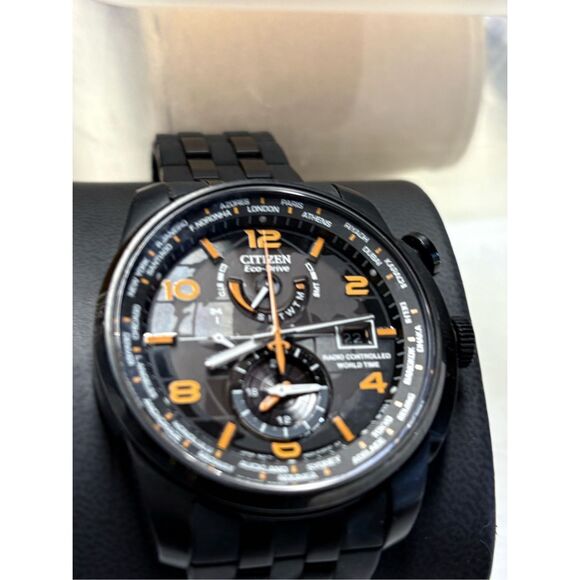 Citizen World Time A-T Eco-Drive Movement Caliber H820 Limited Edition Watch - Picture 3 of 14